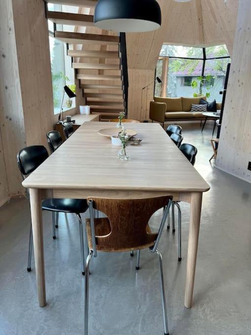 New, Unique, Sauna, Massage Bath, Balcony, Quiet Apartment Oslo