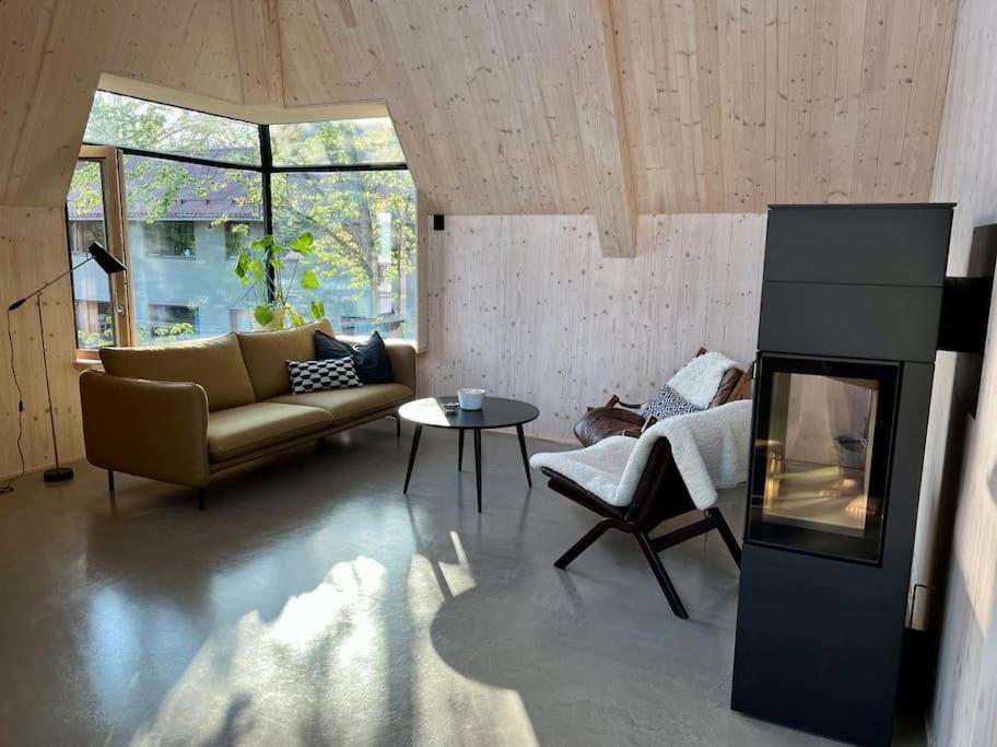 New, Unique, Sauna, Massage Bath, Balcony, Quiet Apartment